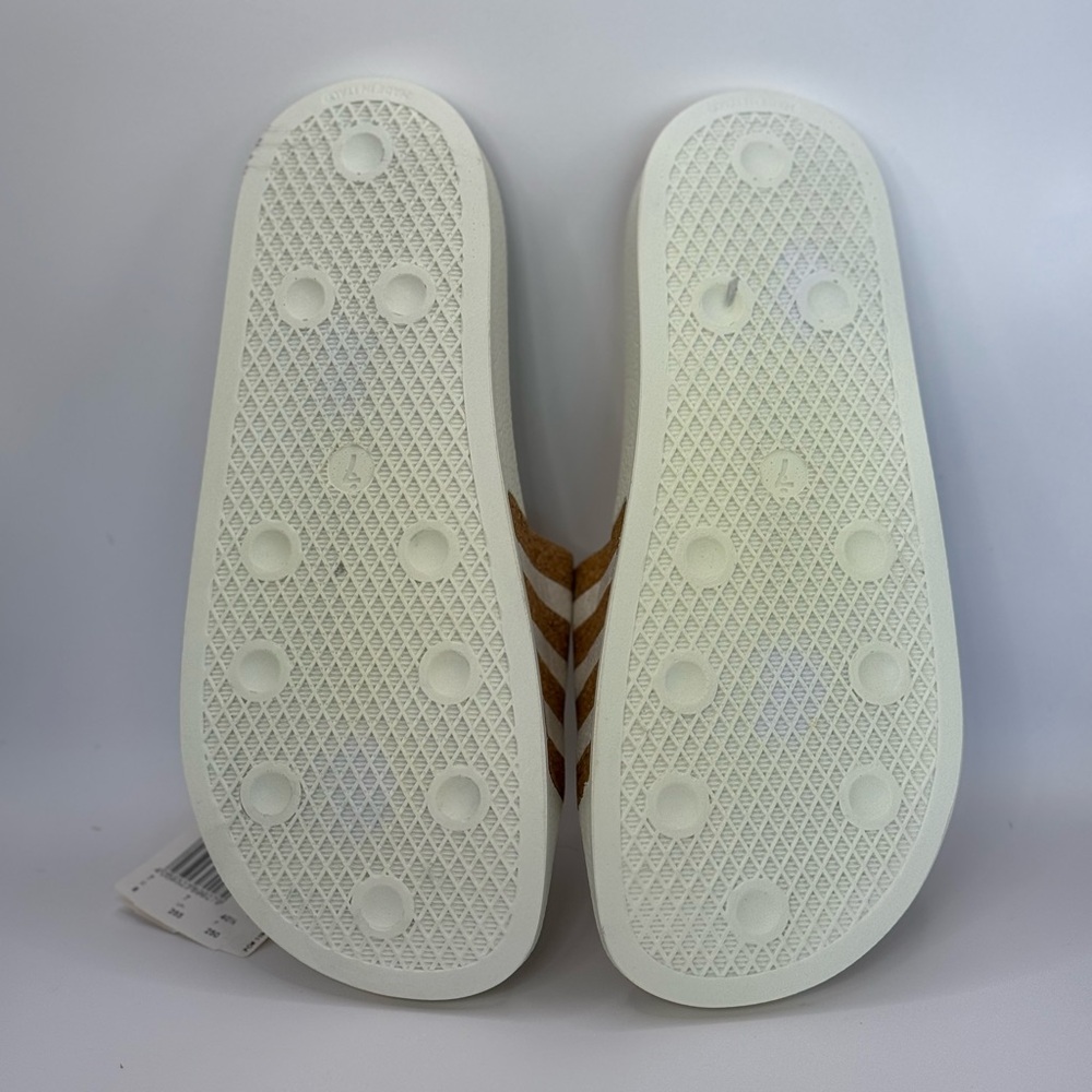 NWT Adidas Adilette Slides 'Cork in Size 8 - Picture 12 of 13
